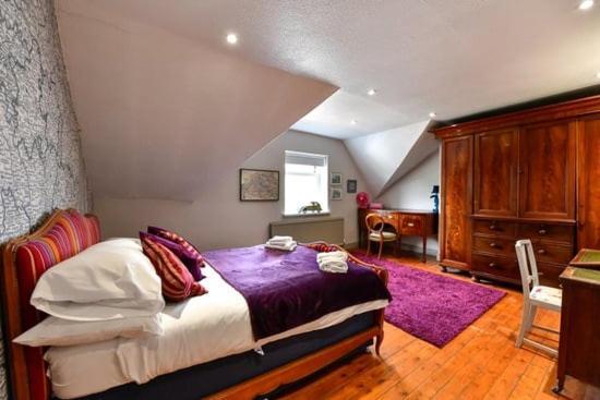 Quirky 4 Bedroom Apartment With Terrace Κάρντιφ Εξωτερικό φωτογραφία