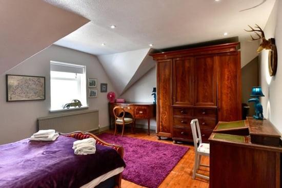 Quirky 4 Bedroom Apartment With Terrace Κάρντιφ Εξωτερικό φωτογραφία